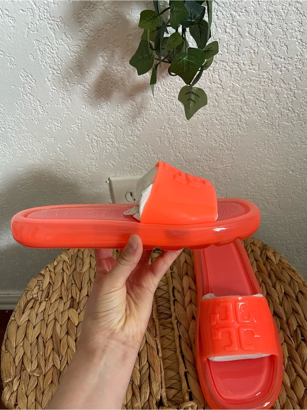 Orange Jelly Slide Sandals - Tory Burch - Picture 3 of 12